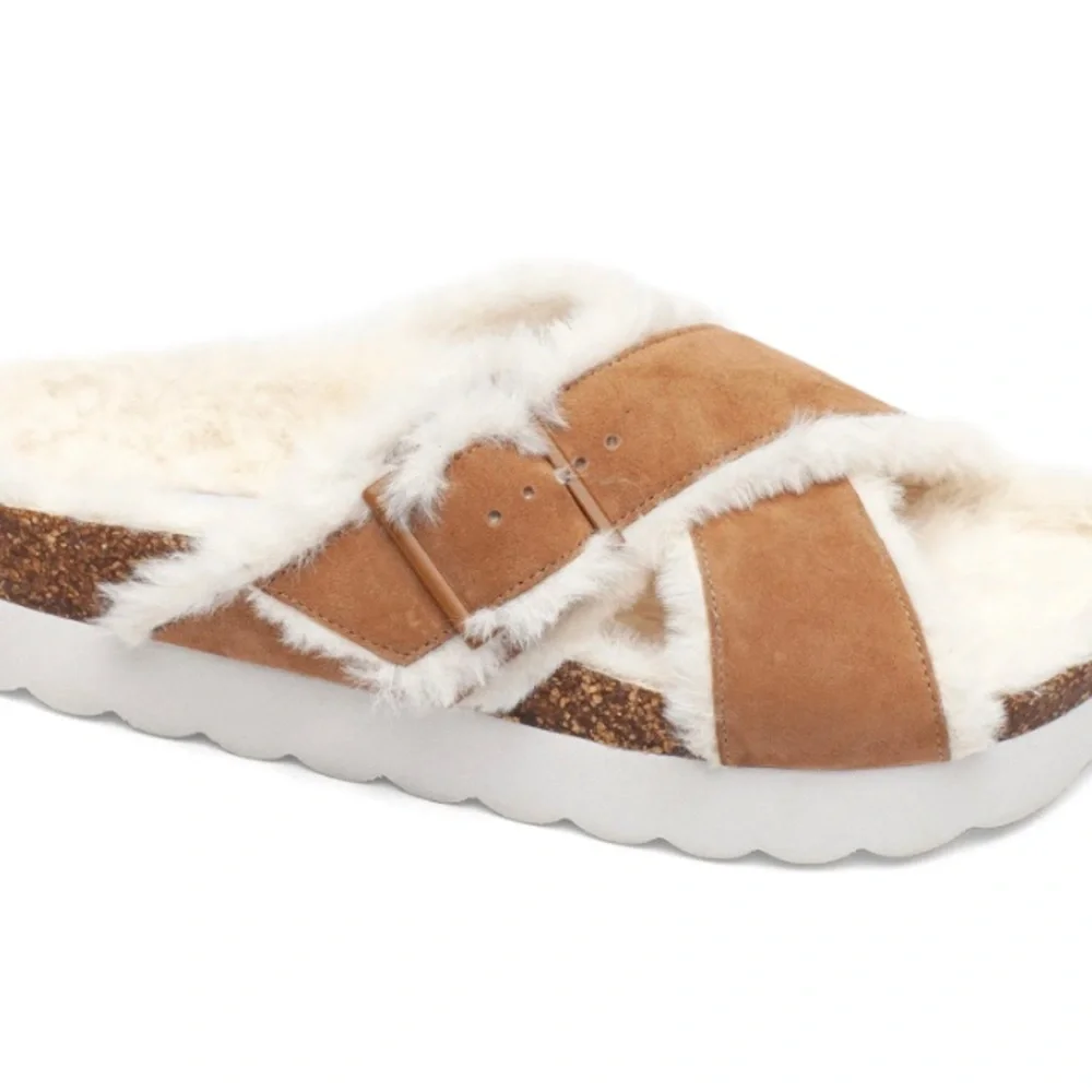 Lisa Vicky Faux Fur Lined Slides - Picture 4 of 8